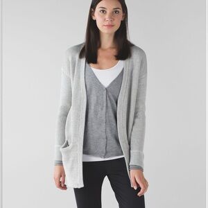 Lululemon Athletica Light Gray Women's Vestigan